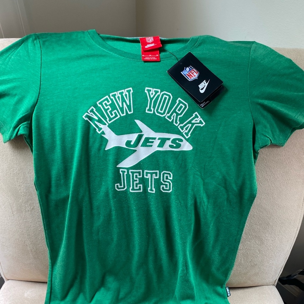 NWT JETS medium